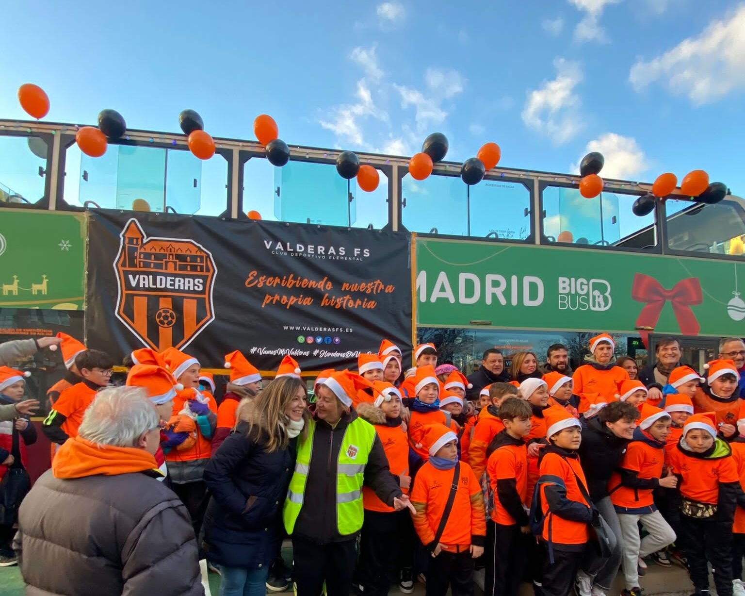 El CDE Valderas FS participa en la Cabalgata de Reyes de Alcorcón 642b01bf 86c2 434e 8d14 fc9b576044c8 e1704542149656