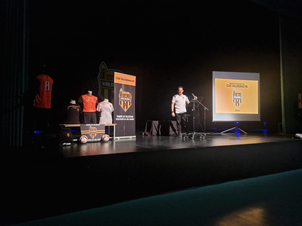 Presentación Oficial 2023/2024 705ca717 5818 4bad a11b 4b4d1128d4ba