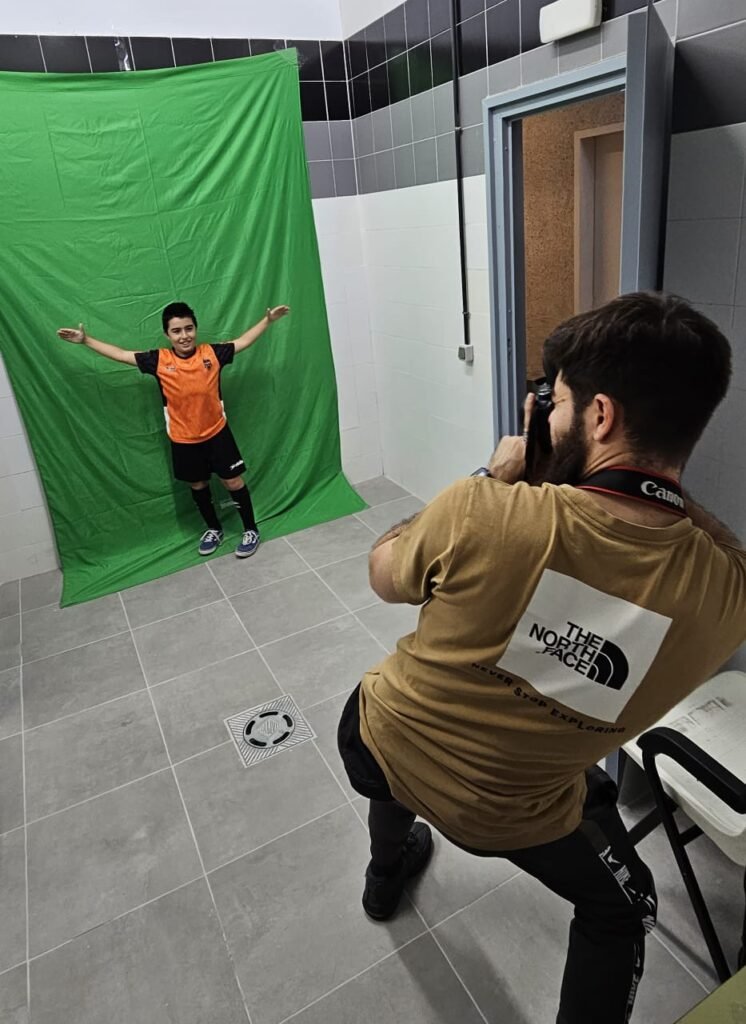Sesión Fotográfica Oficial Sesión Fotográfica Oficial