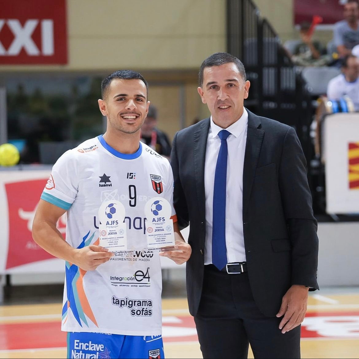 ¡DOBLE RECONOCIMIENTO PARA ADRI! img 3784