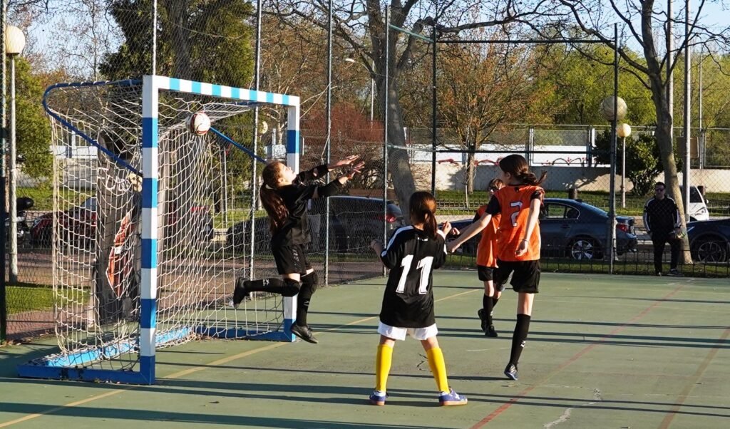 ¡ÉXITO ROTUNDO EN EL I TR8FEO DE LA MUJER! img 20250402 wa0044