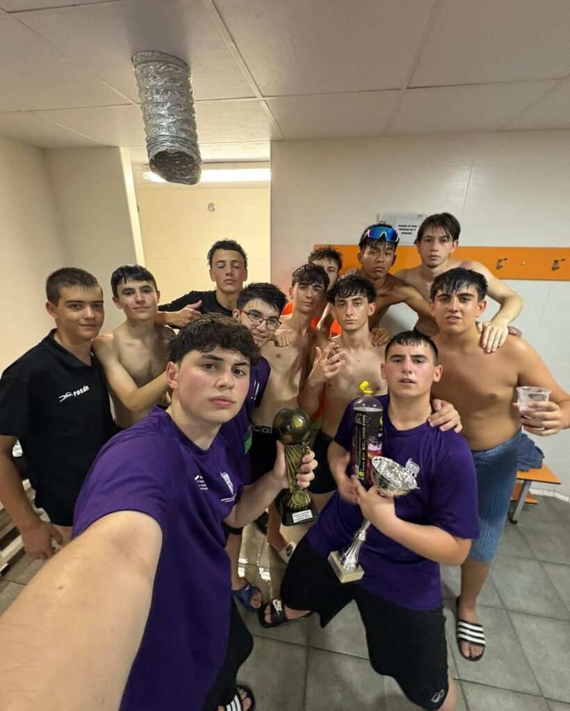 sagunt futsal cup 2025 🟠⚫️🏆¡así se cierra nuestra segunda temporada!esta semana pusimos rumbo (4)